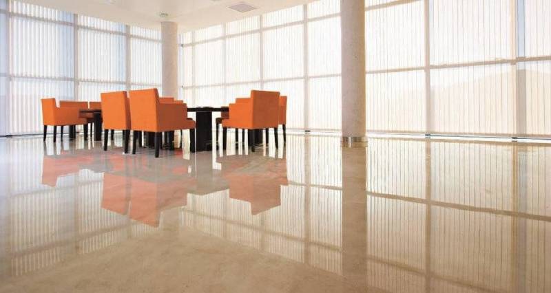 Xlmoebel Bodenfliese Hochwertiger Marmor-Natursteinbodenbelag in cremefarbener Fl 28m², Marmor, Beige, Marmor Beige   28m², Hergestellt in Europa von Xlmoebel