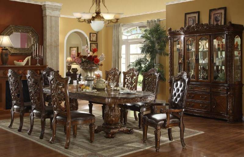 Xlmoebel Essgruppe Klassischer Esstisch Tisch Holz Esszimmer 6x Stühle 7 tlg.Set, (7-tlg., Esstisch + 6x Stühle), Hergestellt in Europa von Xlmoebel