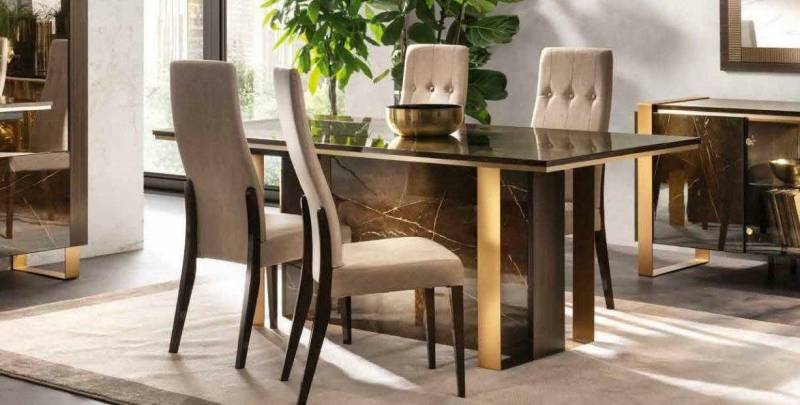 Xlmoebel Essgruppe Komplett Set Esstisch 4x Stühle Esszimmer Set Ausziehbar Holz 5tlg, (5-tlg., Esstisch + 4x Stühle), Hergestellt in Europa von Xlmoebel