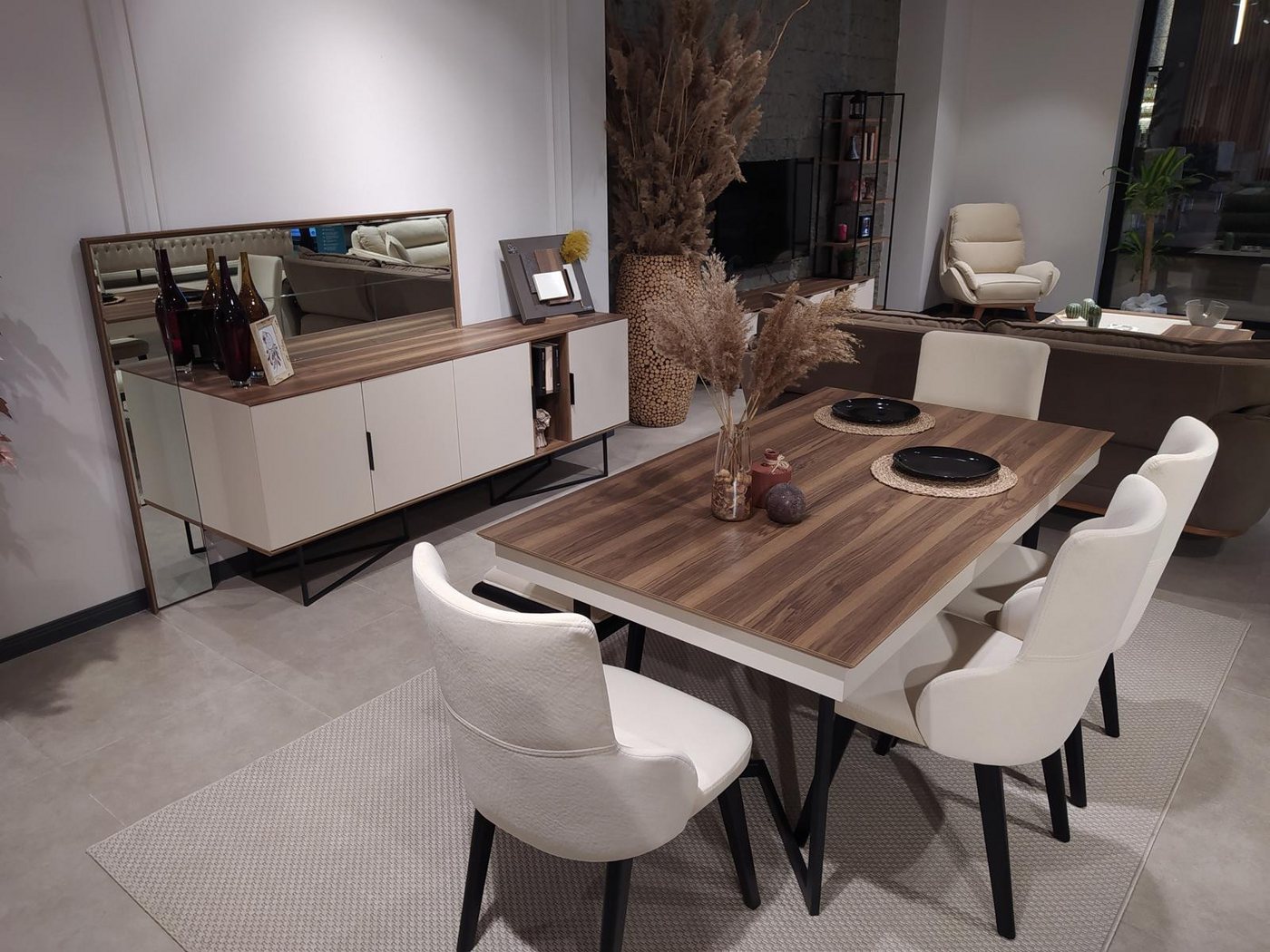 Xlmoebel Essgruppe Set mit Tisch und 4 Stühlen, Anrichte, Spiegel und 7-teilige Essgruppe, (7tlg.Esszimmer Set(Tisch + 4x Stühle + Anrichte + Spiegel), Hergestellt in Europa von Xlmoebel