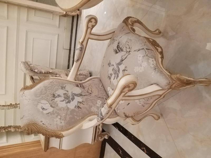 Xlmoebel Esszimmerstuhl Sitzmöbel Stuhl Throne Sitzgruppe Esszimmer Design Holz Antik Barock, Hergestellt in Europa von Xlmoebel
