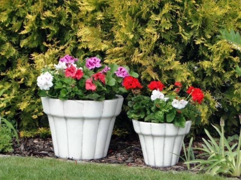 Xlmoebel Pflanzkübel Blumenkorb Blumen Vase Gefäß Garten Terrasse Dekoration Statue Figuren (Pflanzkübel), Hergestellt in Europa von Xlmoebel