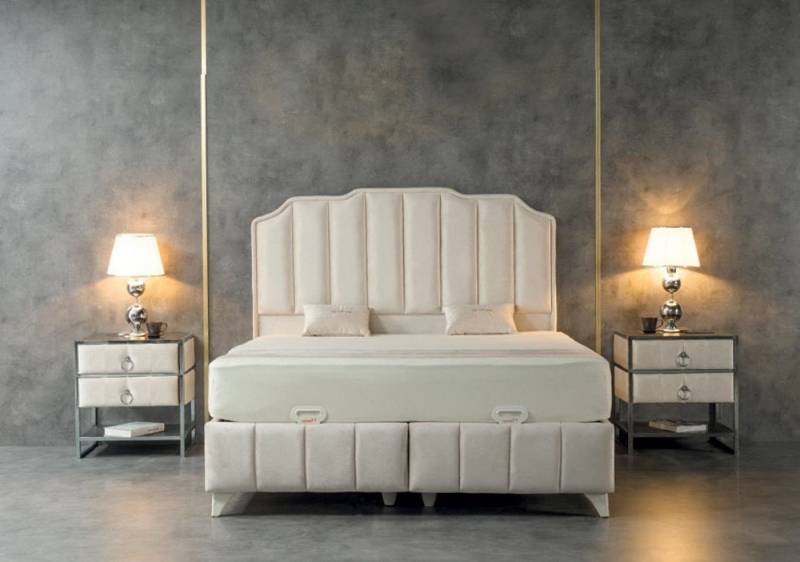 Xlmoebel Schlafzimmer-Set 3-teiliges luxuriöses Schlafzimmermöbel-Set in Beige mit Metallbett, (Bett + 2x Nachttische), Hergestellt in Europa von Xlmoebel