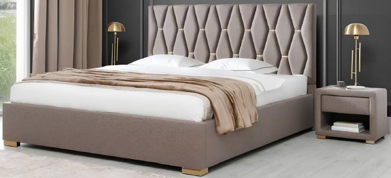 Xlmoebel Schlafzimmer-Set Braunes Stoffbett mit Designer-Polstern und Nachttischen im Set, (3tlg.Schlafzimmer Set (Bett + 2x Nachttische), Hergestellt in Europa von Xlmoebel