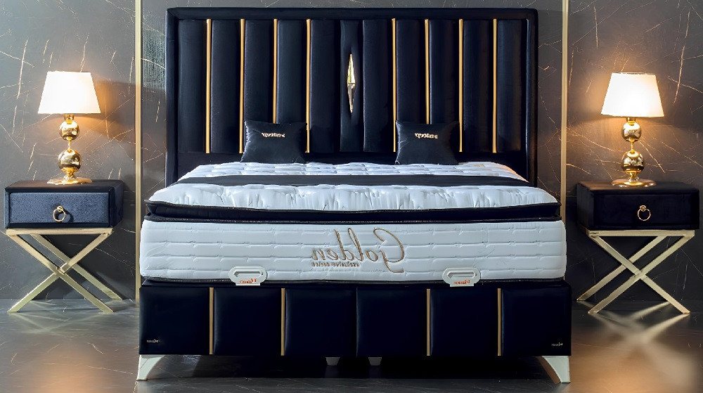 Xlmoebel Schlafzimmer-Set Hochwertiges Schlafzimmer Set mit Samt Metall Bett, Doppelbett, (3tlg. Schlafzimmer Set (Bett + 2x Nachttische), Hergestellt in Europa von Xlmoebel
