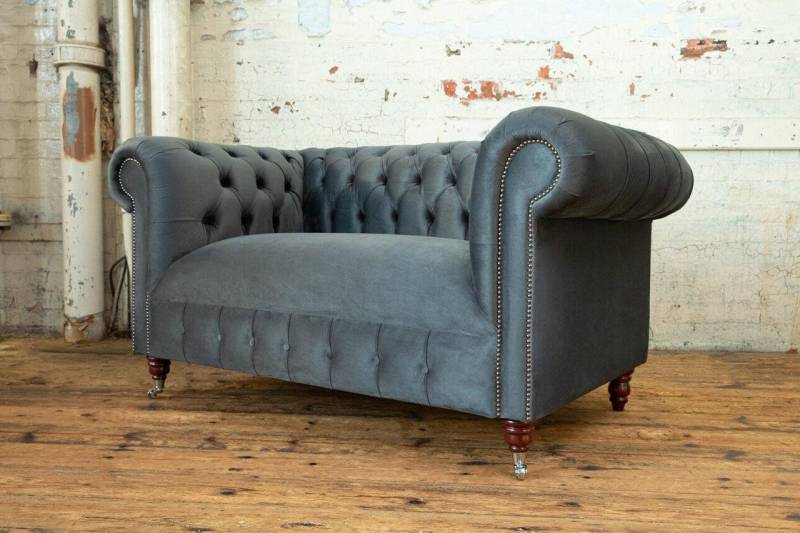Xlmoebel Chesterfield-Sofa Zweisitzer-Sofa im Chesterfield-Design in Grau aus Leder und Textil, Hergestellt in Europa von Xlmoebel