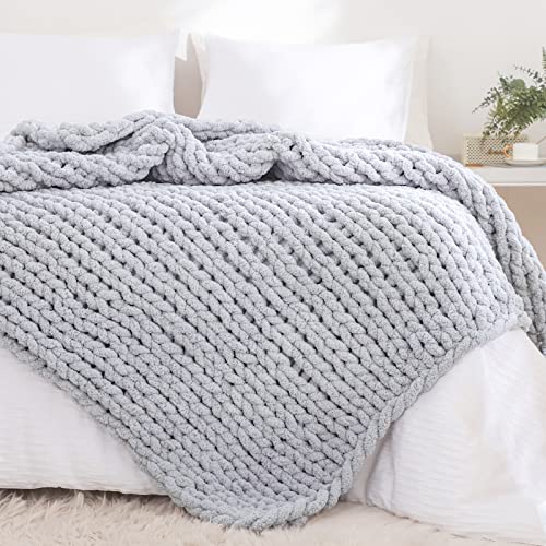 YAAPSU Grobstrickdecke, Überwurf, 60x80 cm, Chenille-Überwurfdecken, grob gestrickte Überwurfdecke für Couch und Bett, weiche, große Strickdecken, grobes Garn, große dicke Zopfstrickdecken (hellgrau) von YAAPSU