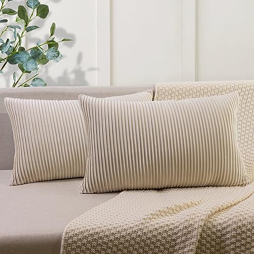 YCOLL 2er Set Beige Kissenbezug 30x50 Samt Streifenmuster Kissenhülle weiche Kissenbezüge Moderne Zierkissenbezug Sofakissen für die Inneneinrichtung luxuriöse dekorative Dekokissen für Sofa, Bett von YCOLL