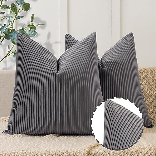 YCOLL 2er Set Grau Kissenbezug 40x40 Samt Streifenmuster Kissenhülle weiche Kissenbezüge Moderne Zierkissenbezug Sofakissen für die Inneneinrichtung luxuriöse dekorative Dekokissen für Sofa, Bett von YCOLL