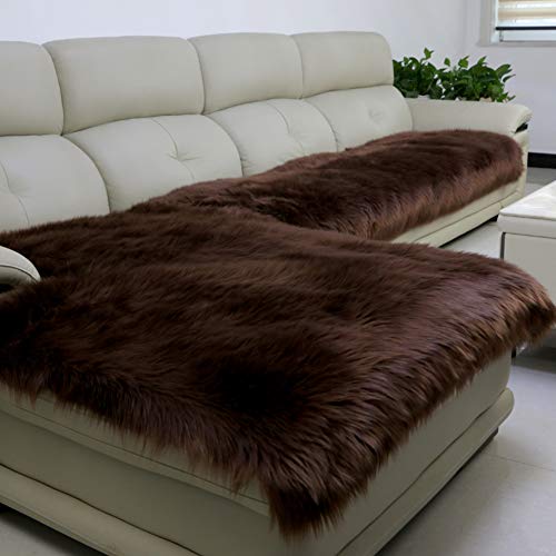 YEARLY Long Plüsch Sofabezug, Luxuriös Anti-rutsch Winter Dick Sofa-Überwürfe Couch-Abdeckung Europäische Möbel Protector Ledersofa Sofa Handtuch-braun 70x120cm(28x47inch) von YEARLY