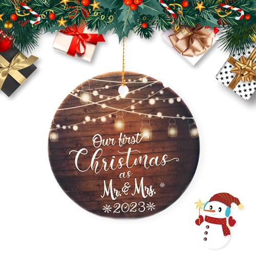 YEJAHY Our First Christmas as Mr and Mrs Christmas Decorations Christmas Wedding Gifts for Couples Just Married Holiday Christmas Tree Decorations (C) von YEJAHY