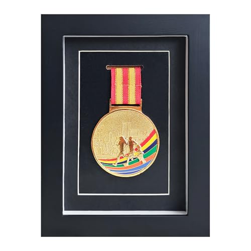 Medaillen-Vitrine – 15,2 x 20,3 cm, schwarze Holz-Medaillen-Schattenbox mit Glasfront, Militär-Medaillenbox für Sportler, Läufer, Studenten und Sammler – Wandhalterung und Desktop-Ständer Medaillen-Vitrine – 15,2 x 20,3 cm, schwarze Holz-Medaillen-Schattenbox mit Glasfront, Militär-Medaillenbox für Sportler, Läufer, Studenten und Sammler – Wandhalterung und Desktop-Ständer von YFPIXA