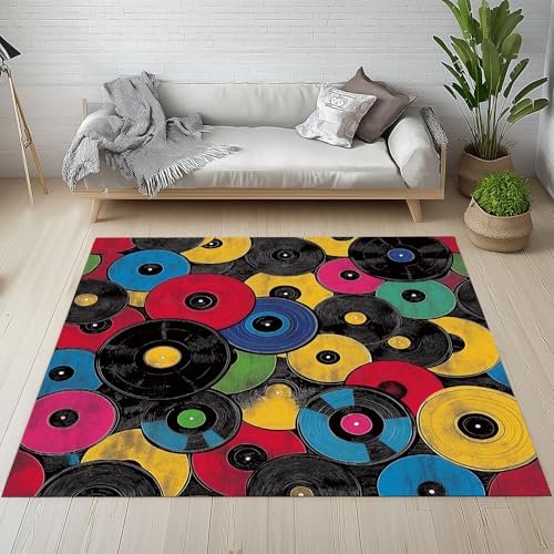 YGcegcia Vinyl Schallplatten Grunge Teppich Kurzflor Vintage Geometrie Musikthema Teppiche rutschfest Waschbare 140x200 cm Teppich Weich Schmutzfangmatte für Schlafzimmer Wohnzimmer YGcegcia Vinyl Schallplatten Grunge Teppich Kurzflor Vintage Geometrie Musikthema Teppiche rutschfest Waschbare 140x200 cm Teppich Weich Schmutzfangmatte für Schlafzimmer Wohnzimmer von YGcegcia