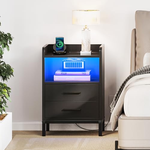 YITAHOME Nachttisch mit Ladestation Nachttisch Schwarz mit LED und Steckdose Nachtschrank mit 2 Schubladen &1 Fach Nightstand Sofatisch Beistelltisch Bedside Table für Wohnzimmer, Schlafzimmer YITAHOME Nachttisch mit Ladestation Nachttisch Schwarz mit LED und Steckdose Nachtschrank mit 2 Schubladen &1 Fach Nightstand Sofatisch Beistelltisch Bedside Table für Wohnzimmer, Schlafzimmer von YITAHOME