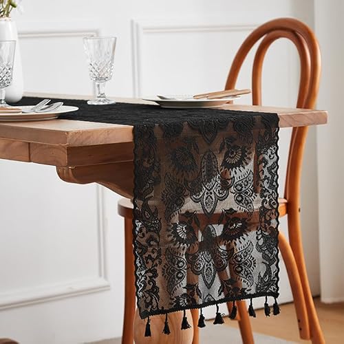 Spitze Gehäkelte Tischläufer, 30 * 150cm Boho Deko Hochzeit Tischdecke Vintage Schwarz Handgewebt Makramee Stickerei Blumen Tischband Tischwäsche mit Quasten für Küche Essen Urlaub Party Dekoration von YKAFADE