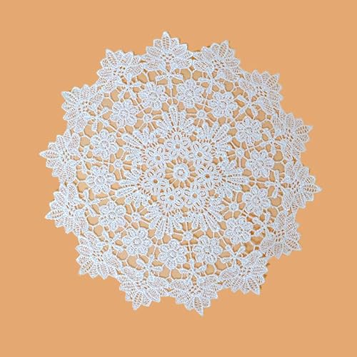 YKAFADE 4 Stück 20cm Runde Bestickte Tischmatte, Spitzendeckchen Handarbeit Geklöppelt Weiße Häkeldeckchen Tischdecke Untersetzer Spitze Tischläufer für Küche, Esszimmer,Party Hochzeit Heimdekoration von YKAFADE