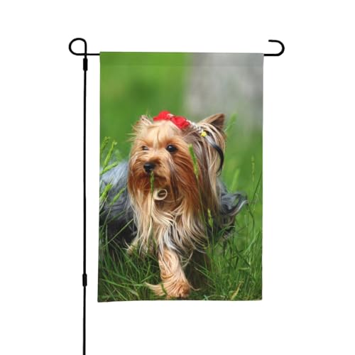Yorkshire Terrier Rasen, süße Hunde, Sommer, rote Schleife, 30,5 x 45,7 cm, doppelseitige Sommer-Gartenflagge für draußen von YOFIEN