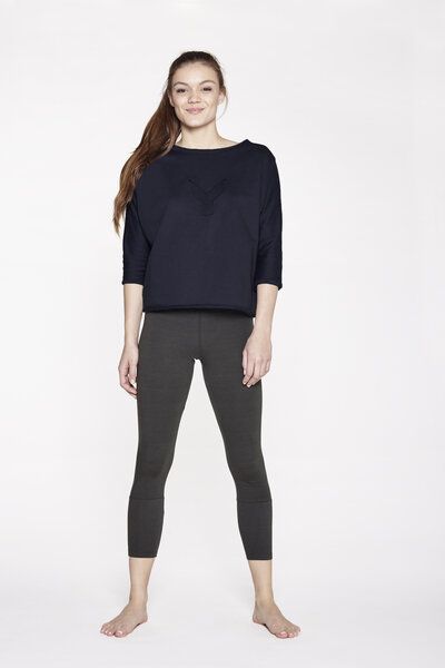 YOIQI Sweater Pulli aus biologischer Baumwolle mit Y Logo von YOIQI