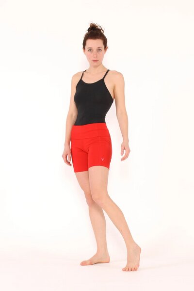 YOIQI Yoga Shorts high + tight aus Biobaumwolle von YOIQI