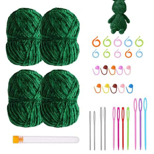 Chenille Garn, Häkelgarn, Chenille zum Häkeln, Garn zum Stricken und Häkeln mit Nadeln, 4 Knäuel, mit Markierungsclip, Lochstichnadel, Häkelsring, DIY Strickset, für Teppiche, Handtaschen(Grün) von YUNXCNA