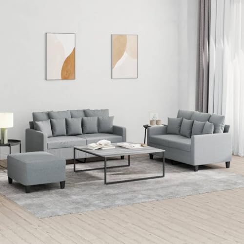 3-tlg. Sofagarnitur mit Kissen Hellgrau Stoff. 2-Sitzer Sofa Set mit Hocker. Bequemes Wohnzimmer Sofa. Modernes Design. Langlebiger Polyester Stoff. Perfekt für Wohnzimmer und Gästezimmer von YUOTYRKTEJRSG