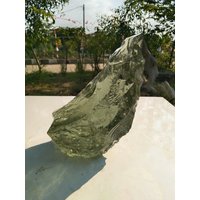 2, 2 Kg Raue Andara Kristall Gelblich Grün Mit Haarfaser Innen von YadzCrystalStone