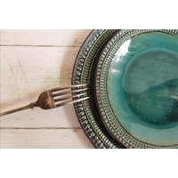 2Er Set Türkisfarbene Keramikteller, Handgefertigte Keramik, Handgemachter Teller, Runder Teller von YaelGronnerCeramics