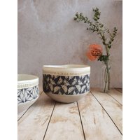 Rustikale Handgemachte Keramik, Einzigartige Schüssel, Große Keramik-Servierschale, Dekorative Keramikschale, Geschenk Für Mama von YaelGronnerCeramics