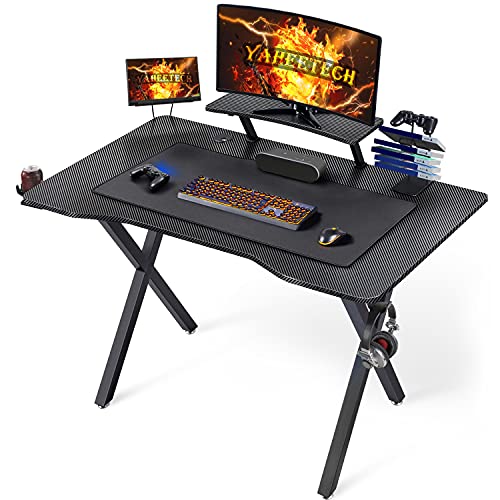 Yaheetech Gaming-Tisch/Computertisch, ergonomisch, mit großer Oberfläche, Haken, Mauspad, 111 x 71 cm, für Büro und Zuhause von Yaheetech