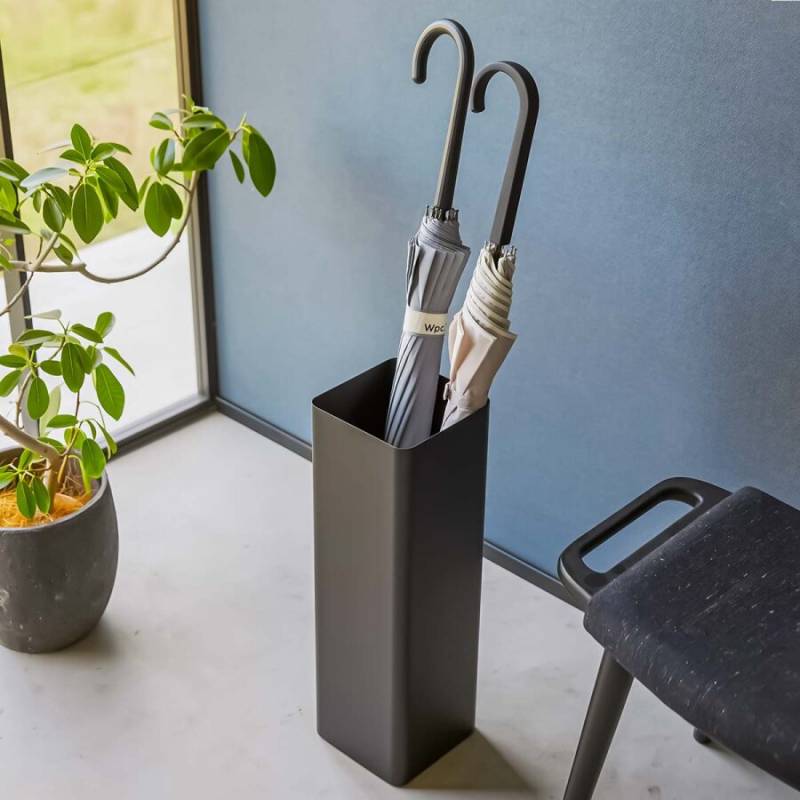 Regenschirmständer Design schwarz klein Yamazaki Home "Smart" 15x15x48cm von Yamazaki