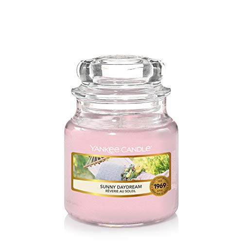 Yankee Candle Duftkerze im Glas (klein) | Sunny Daydream | Brenndauer bis zu 30 Stunden | Garden Hideaway Kollektion von Yankee Candle