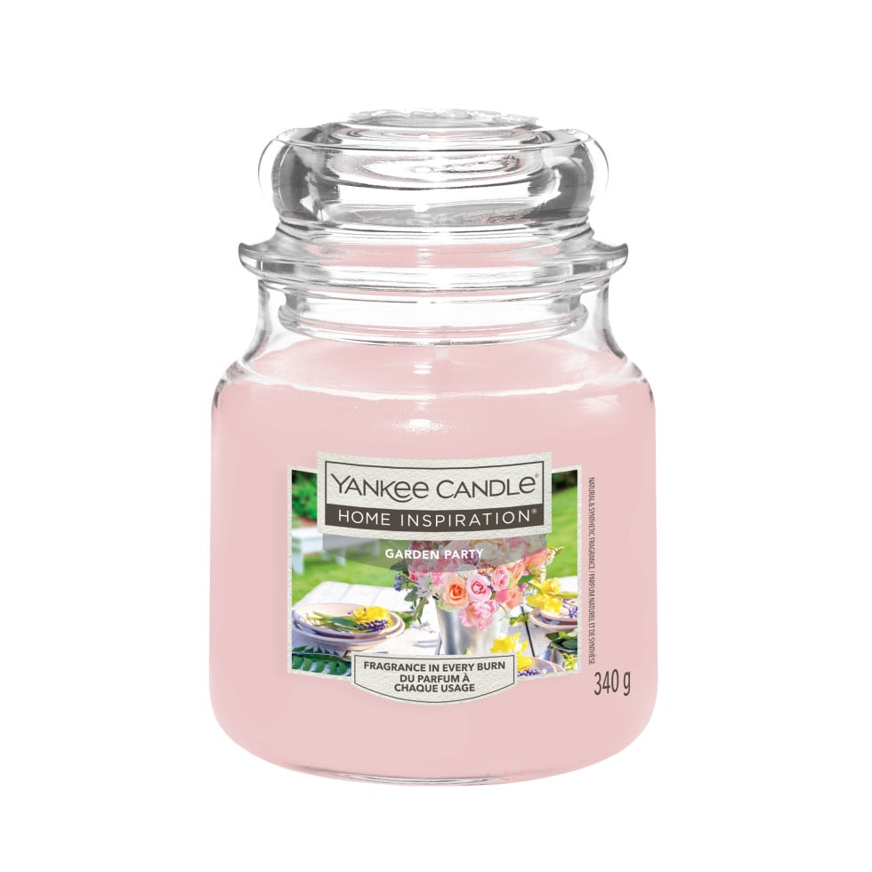 Yankee Candle Duftkerze Mittleres Glas Garden Party 340 g rosa von Yankee Candle