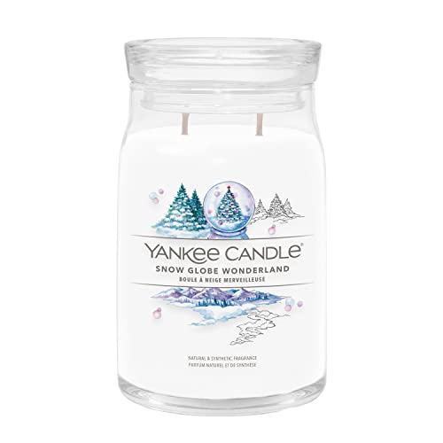 Yankee Candle Signature Duftkerze ; große Kerze mit langer Brenndauer „Snow Globe Wonderland“ ; Soja-Wachs-Mix von Yankee Candle