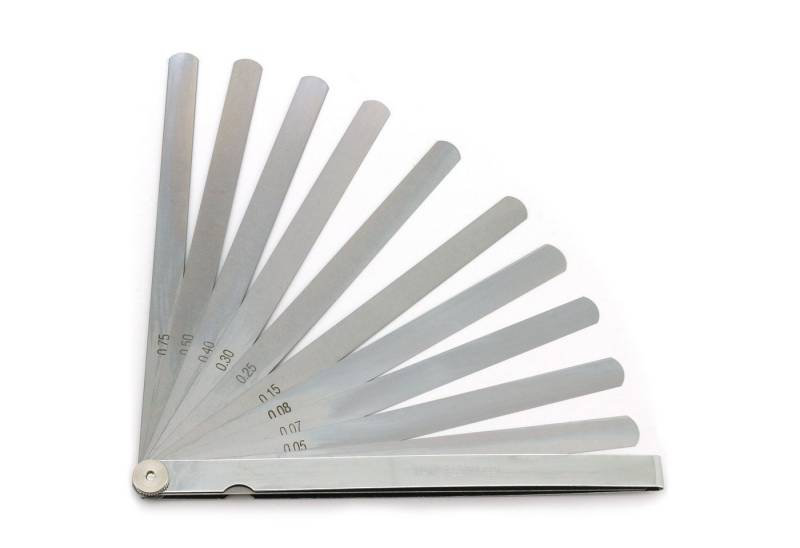 Yato Fühlerlehre Fühlerlehre 200 mm 17 Lehrenblätter YT-7221, Hohe Toleranzgenauigkeit für präzise Messwerte Yato Fühlerlehre Fühlerlehre 200 mm 17 Lehrenblätter YT-7221, Hohe Toleranzgenauigkeit für präzise Messwerte von Yato