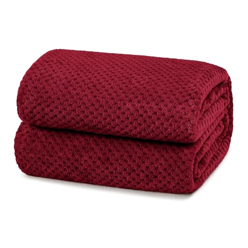 Yebeda Kuscheldecke Superweiche und Warme Fleecedecke für Sofa, Couch und Bett mit Waffel Muster, Kuschelige Angenehme Decke Wohndecke Sofadecke, 220x240 cm, Weinrot von Yebeda