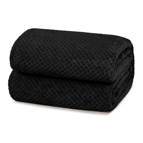 Yebeda Kuscheldecke Superweiche und Warme Fleecedecke für Sofa, Couch und Bett mit Waffel Muster, Kuschelige Angenehme Decke Wohndecke Sofadecke, 220x240 cm, Schwarz von Yebeda
