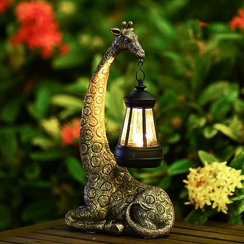 Yeomoo Giraffe Gartendeko mit Solarlampe - Giraffen Gartenfiguren Deko für Draußen mit Wetterfest LED Solar Laterne für Balkon Garten Deko Geschenke für Frauen Männer Mama Geburtstagsgeschenk Kupfer von Yeomoo