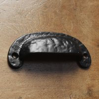 Antike Schwarze Gusseisen Cup Pull Griffe - Küchenschrank Schublade Schrank Pulls Alte Eisen Handgemachte Qualität Bin von YesterHomeUK