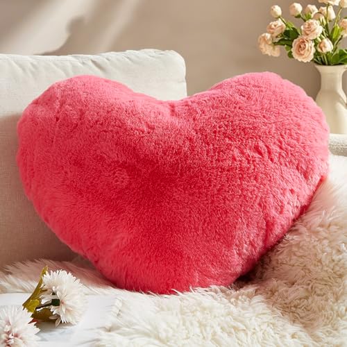 Yhoelata Herzkissen, Karminrot Herzform Kissen Kuschelkissen, Love Zierkissen Aesthetic, Plüsch Kissen für Wohnzimmer Sofa Kind Schlafzimmer Bett, 25x35 cm von Yhoelata