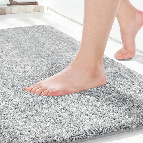 Yimobra Rutschfester Badezimmerteppich Extra weich und bequem Wasserabsorbierende, Dicke und maschinenwaschbare Badematte Flauschig für Dusche und Badewanne, Grau&Weiß, 92 x 61 cm von Yimobra