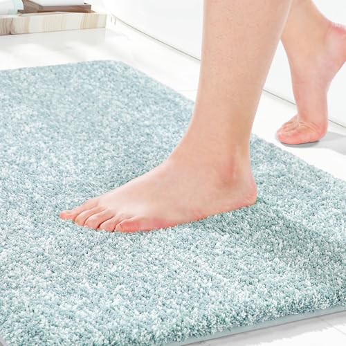 Yimobra Rutschfester Badezimmerteppich Extra weich und bequem Wasserabsorbierende, Dicke und maschinenwaschbare Badematte Flauschig für Dusche und Badewanne, Hellblau&Weiß, 92 x 61 cm von Yimobra