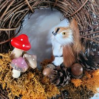 Eichhörnchen-Kranz Woodland Dekor Cottage Kern Tannenzapfen Pilz Herbst Neutral Cute Home Geschenke Für Den von YoGnomie