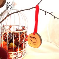 Schläfriges Rehkitz Ornament-Kawaii Ornament-Karikatur Hirsch-Natur Ornament-Rustikal Dekor-Holz Scheibe Ornament-Handgemacht von YoGnomie