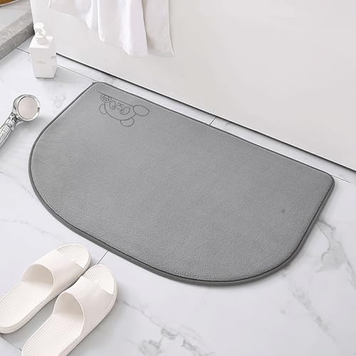 Yokqexz Halbrunde Badematte Aus Memory Foam – Maschinenwaschbar, Schnelltrocknend, Rutschfester Badezimmerteppich for Kleine Räume Und Wohnmobile(Bear Grey,40 * 60cm) von Yokqexz