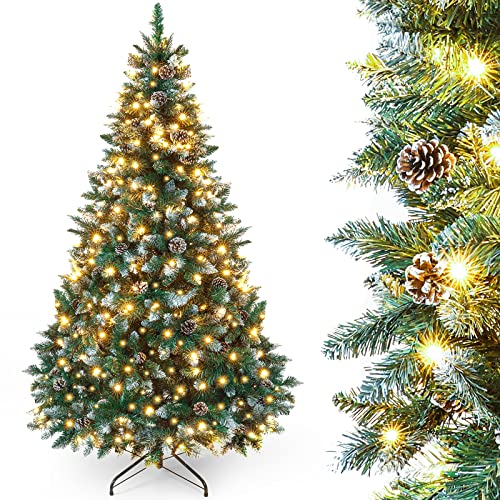 Yorbay künstlicher Weihnachtsbaum mit Beleuchtung und weißem Schnee, LED Tannenbaum für Weihnachten-Dekoration mit echten Tannenzapfen, Feuerbeständig (150CM) von Yorbay