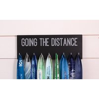 Ausführung Medaille Halter - Going The Distance Medium von YorkSignShop