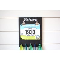 startnummer Und Medaille Halter - Glaube von YorkSignShop