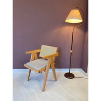 Pierre Jeanneret Style Chair - Esszimmerstuhl Aus Holz Mit Holzarmen Holzbeine Leder/Samtsitz von YouFurnitures