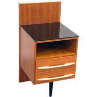 Komplett Renovierter Mid-Century Nachttisch Von Mojmír Požár, 1960Er Jahre, Tschechoslowakei Komplett Renovierter Mid-Century Nachttisch Von Mojmír Požár, 1960Er Jahre, Tschechoslowakei von Your20th