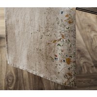 Leinen Tischläufer Wiese Esszimmer, Beige in Melange, Home Dekorative von YourCottonStory